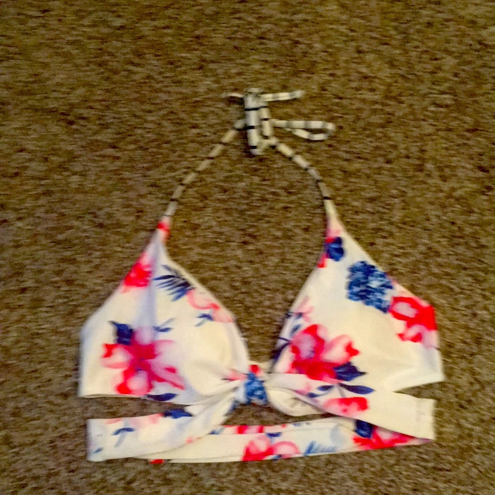 *SALE*Hibiscus Bikini*TOP ONLY*